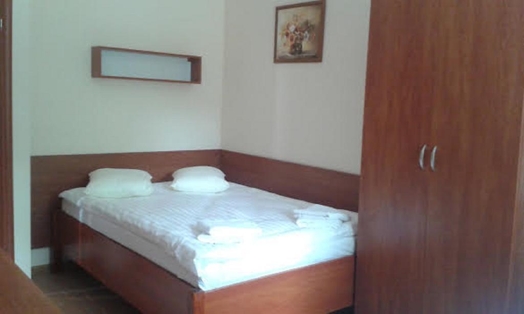 Willa Marina Widzew Łódź Habitación foto